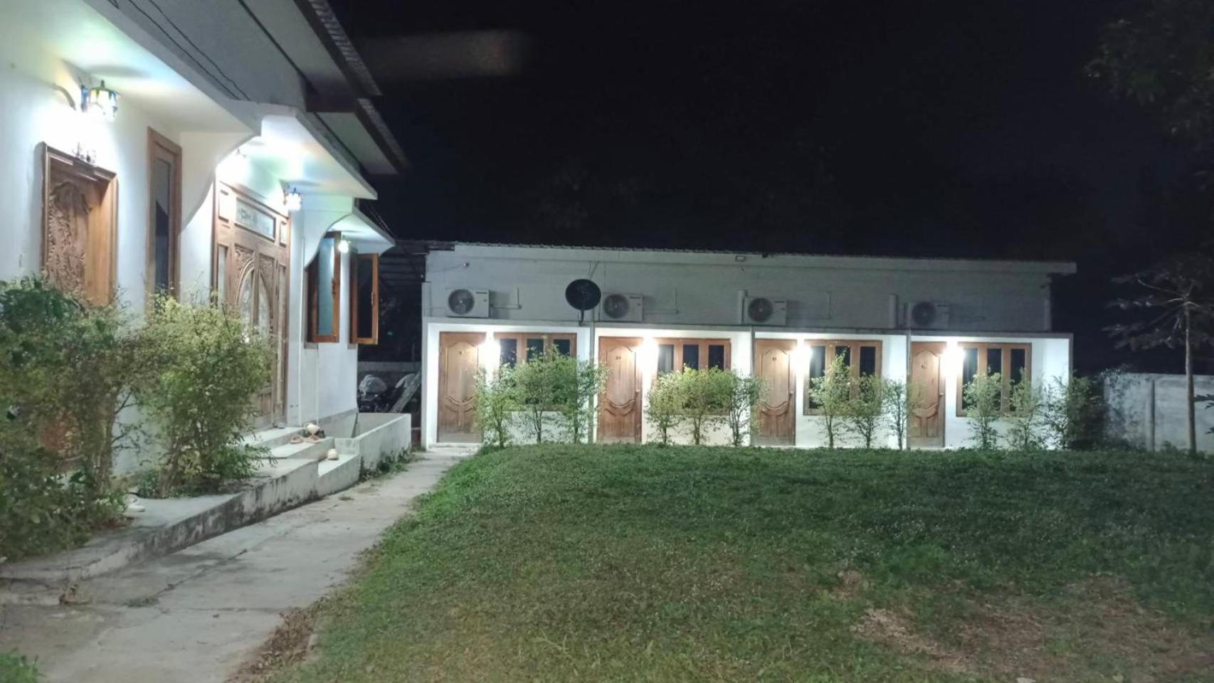 Pai Family House Hotel Buitenkant foto