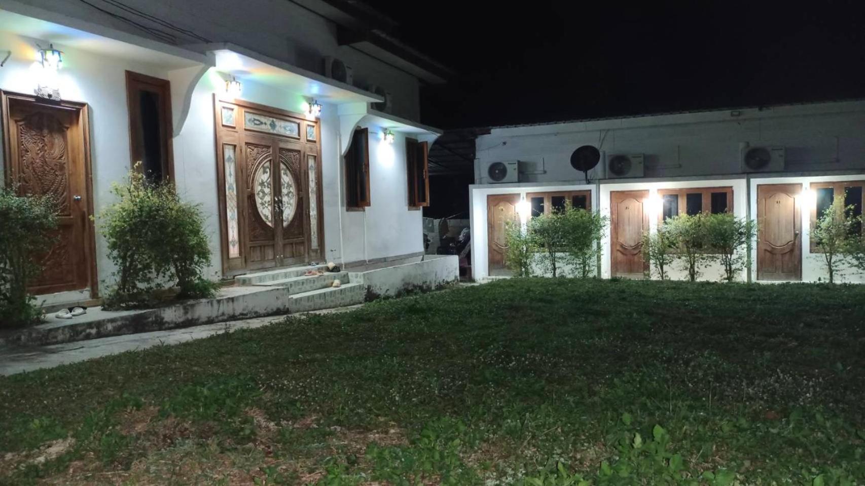 Pai Family House Hotel Buitenkant foto