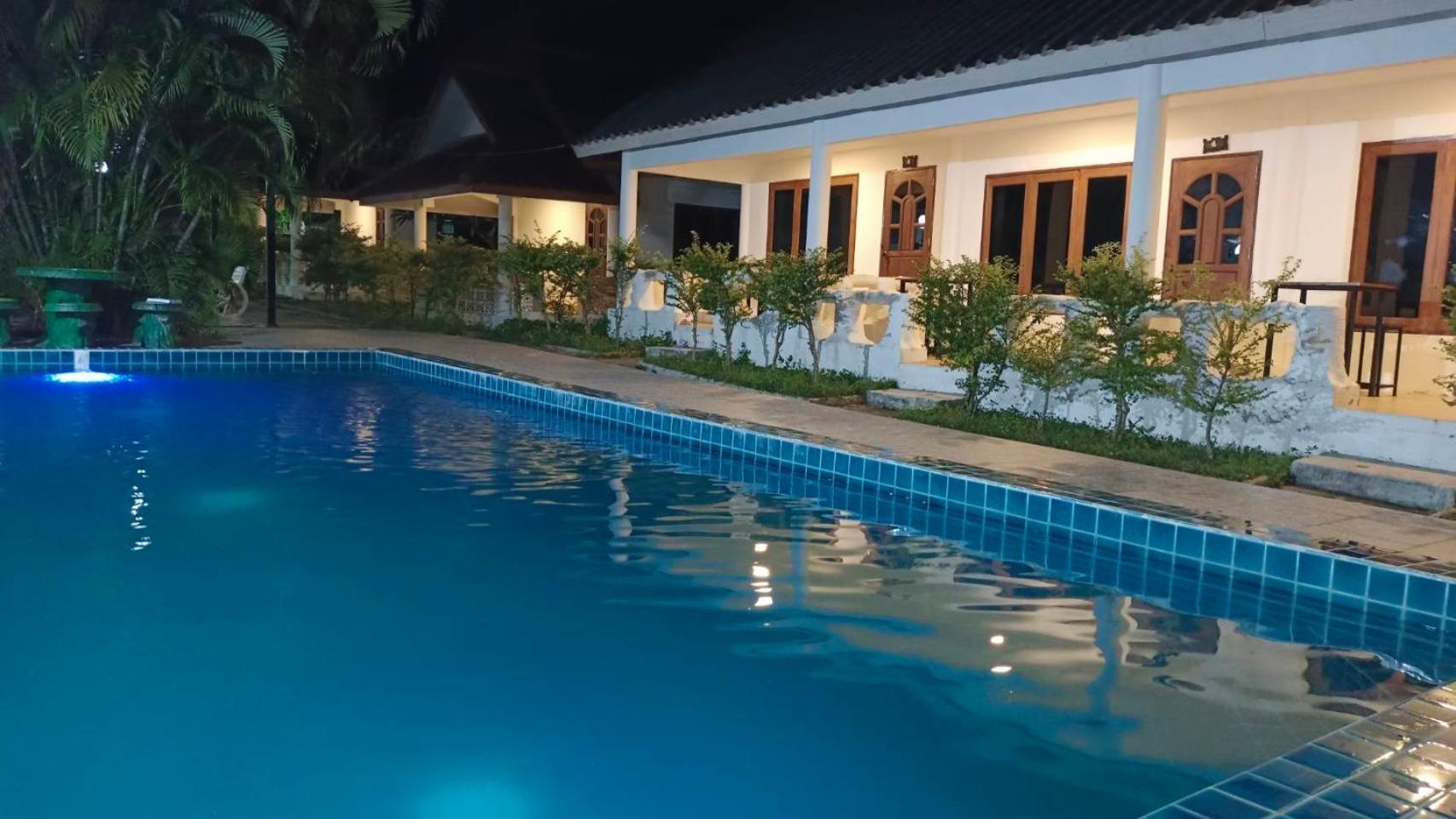 Pai Family House Hotel Buitenkant foto