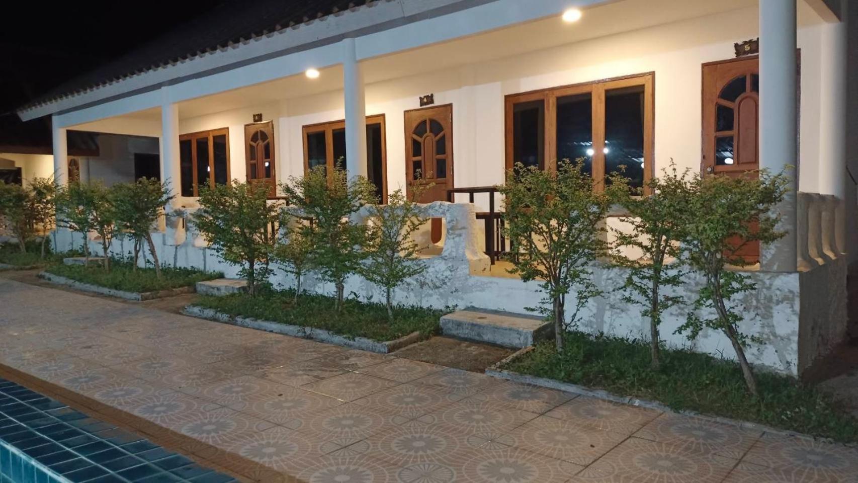 Pai Family House Hotel Buitenkant foto